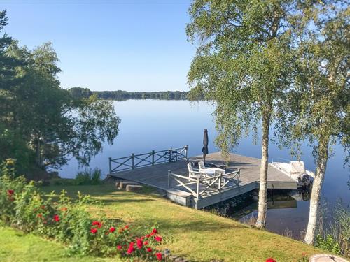 Holiday home - 8 persons -  - Lerdala Sjögläntan - Lerdala/Värnamo - 331 93 - Värnamo