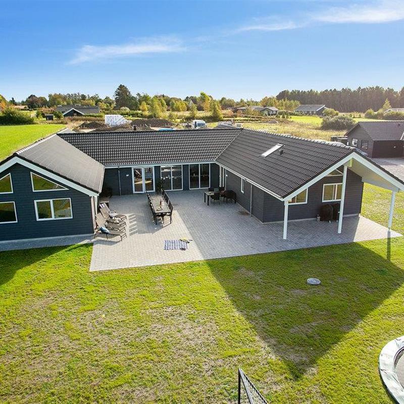 Sommerhus - 24 personer -  - Fiskekrogen - Råbylille - 4780 - Stege