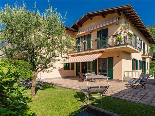 Holiday Home/Apartment - 4 persons -  - Porlezza - 22018