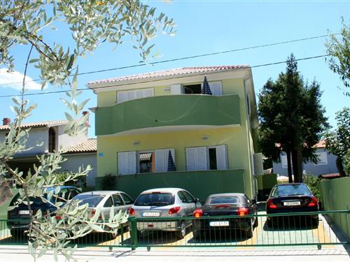 Holiday Home/Apartment - 4 persons -  - Istarska 39 a - 52470 - Umag