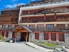 Image 12 - Outside