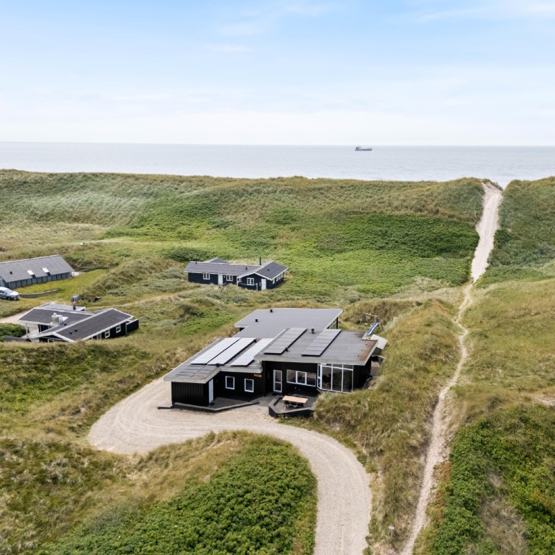 Sommerhus - 12 personer -  - Karen Brands Vej - Årgab - 6960 - Hvide Sande