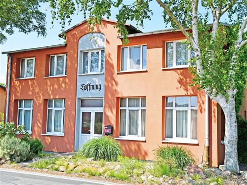 Holiday Home/Apartment - 4 persons -  - Hauptstraße - 18586 - Mönchgut Ot Thiessow  (Os