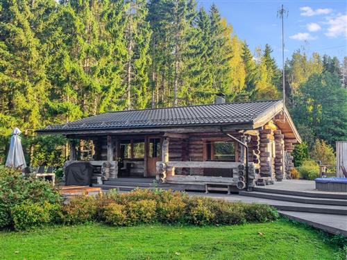 Feriehus - 8 personer -  - Pyhtää - 49270