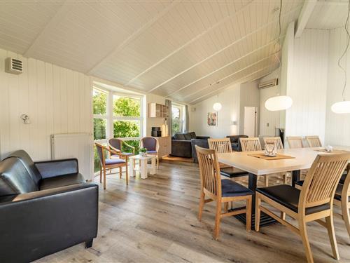 Sommerhus - 10 personer -  - Strandblick - 23570 - Lübeck-Travemünde