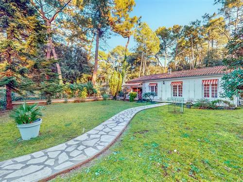 Feriehus - 6 personer -  - Avenue des Pins - 17132 - Meschers-Sur-Gironde