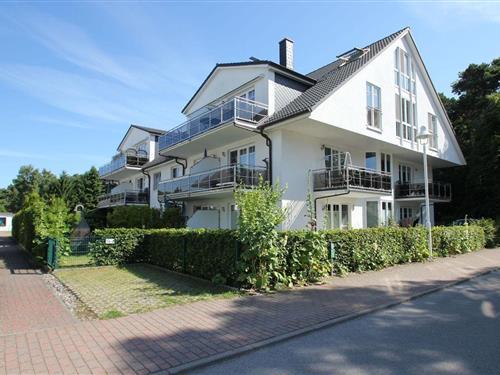 Holiday Home/Apartment - 4 persons -  - Strandstr. - 18586 - Mönchgut Ot Thiessow  (Os