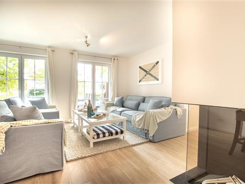 Holiday apartment - 4 persons -  - Chausseestr. 10 A-D - 18581 - Lauterbach