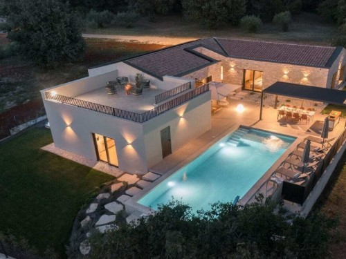 Villa - 8 persons -  - 52465 - Tar