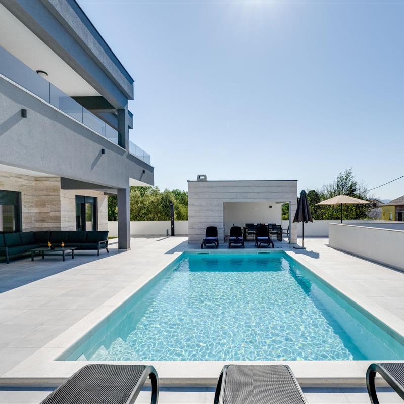 Sommerhus - 10 personer -  - Maslenica - 23243