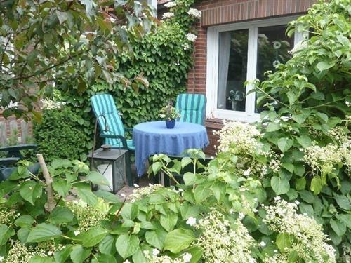 Holiday Home/Apartment - 2 persons -  - Emsstraße - 26757 - Borkum