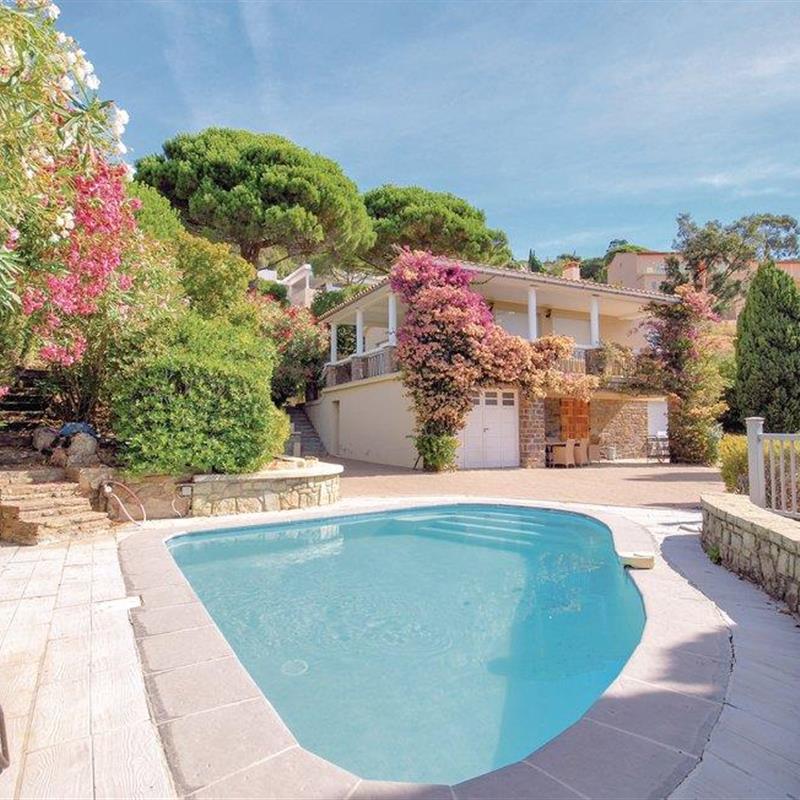 Sommerhus - 5 personer -  - Avenue Clement Bayard - 83820 - Rayol-Canadel-Sur-Mer