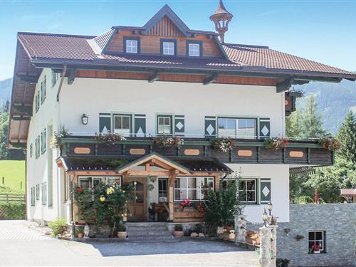 Holiday Home/Apartment - 3 persons -  - Warterdorf - 8974 - Schladming