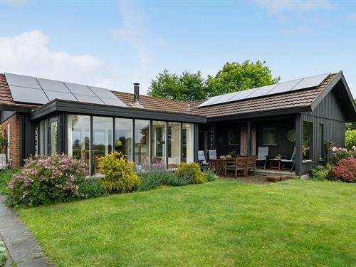 Holiday home - 4 persons -  - P.Baatrupsvej - Kysing Næs - 8300 - Odder