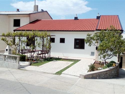 Ferienhaus - 3 Personen -  - Senj - 53270 - Senj