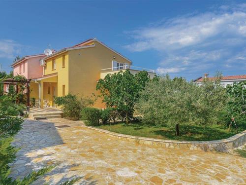 Holiday home - 4 persons -  - Zidine Drazice - 52204 - Liznjan