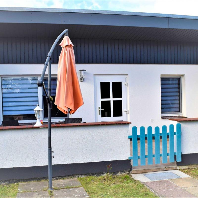 Sommerhus - 3 personer -  - Ferienhaussiedlung Rügenblick Nr. - 18519 - Sundhagen Ot Stahlbrode (