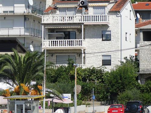 Ferieleilighet - 4 personer -  - Toc - 21223 - Okrug Gornji