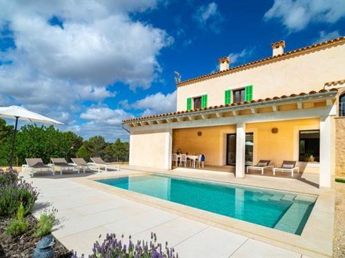 Holiday home - 6 persons -  - 07210 - Algaida