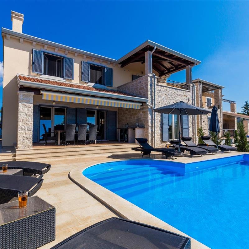 Villa - 8 personer -  - 52440 - Kaštelir