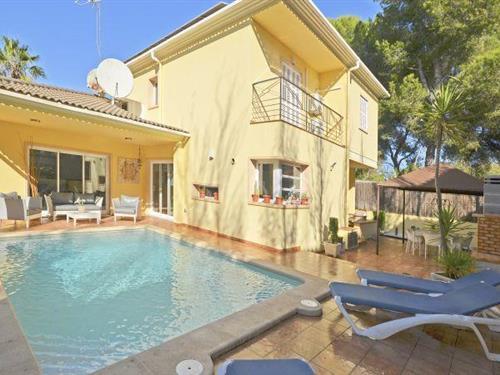 Holiday home - 8 persons -  - 07458 - Ca´N Picafort