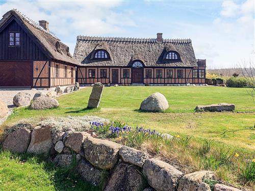 Sommerhus - 10 personer -  - Gulstavvej - 5935 - Bagenkop