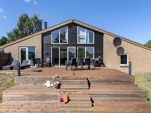 Sommerhus - 10 personer -  - Øer Højden - Øer - 8400 - Ebeltoft