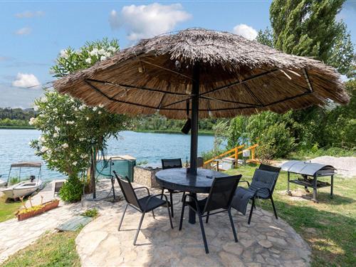 Ferieleilighet - 4 personer -  - Bacinska jezera - Ploce - Bacina - 20340 - Ploce