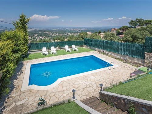 Holiday home - 6 persons -  - C/ Sant Felip, - Maçanet De La Selva - 17412 - Macanet De La Selva