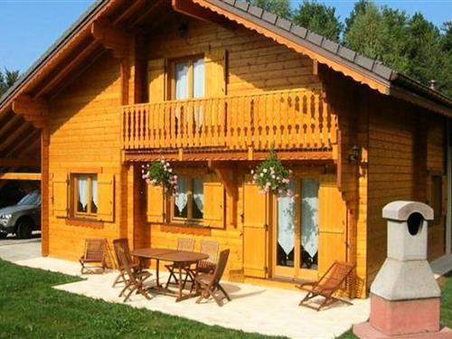 Sommerhus - 6 personer -  - 88200 - Saint-Nabord