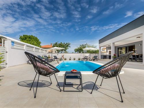 Holiday home - 8 persons -  - Rebici - 52207 - Barban