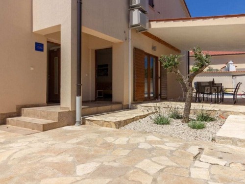 Villa - 10 persons -  - 52212 - Peroj