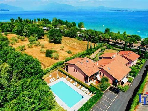 Holiday Home/Apartment - 4 persons -  - 25015 - Desenzano Del Garda