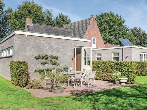 Holiday home - 4 persons -  - Dorpspad - 5102 XT - Dongen