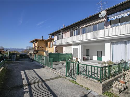 Holiday Home/Apartment - 5 persons -  - Via Matteotti - 21020 - Cadrezzate Con Osmate