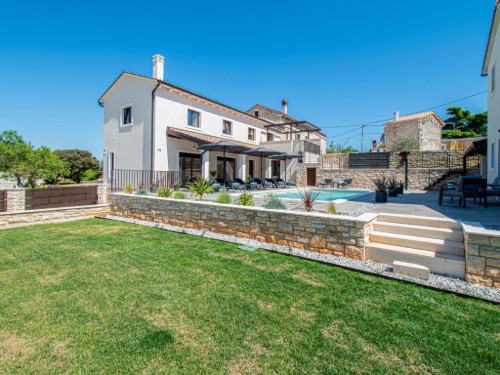Holiday home - 8 persons -  - 52100 - Pula/Banjole