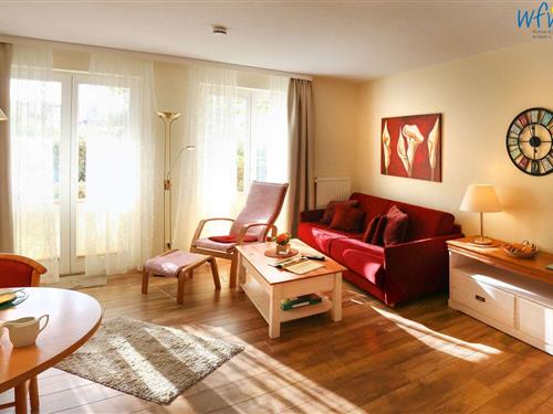 Holiday Home/Apartment - 4 persons -  - Zinglingstrasse - 18609 - Binz