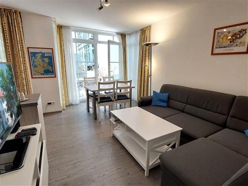 Holiday Home/Apartment - 5 persons -  - Margaretenstr. - 18609 - Binz