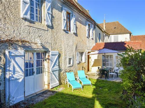 Sommerhus - 8 personer -  - 46240 - Montfaucon