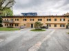 Image 20 - Outside