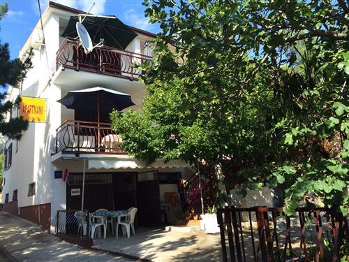 Holiday Home/Apartment - 4 persons -  - Starigrad - 23244 - Starigrad