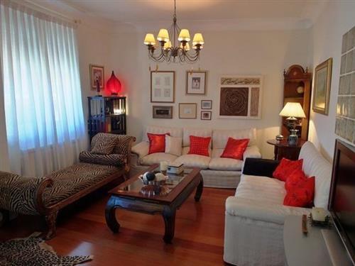 Holiday Home/Apartment - 5 persons -  - Calle Coslada, numero - 28028 - Madrid