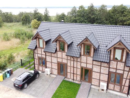 Holiday home - 16 persons -  - 72512 - Zastan