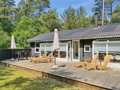 Holiday home - 8 persons -  - Strandmølleskoven - Dueodde - 3730 - Nexø