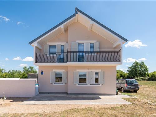 Holiday Home/Apartment - 6 persons -  - Gornje Ceranje - Zadar - Gornje Ceranje - 23420 - Benkovac