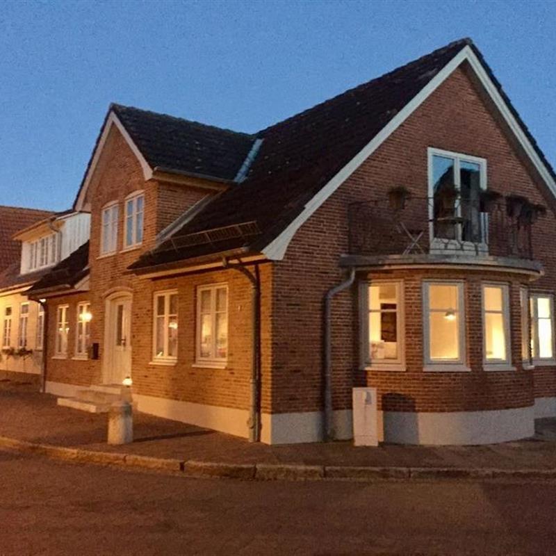 Sommerhus - 4 personer -  - 24399 - Arnis