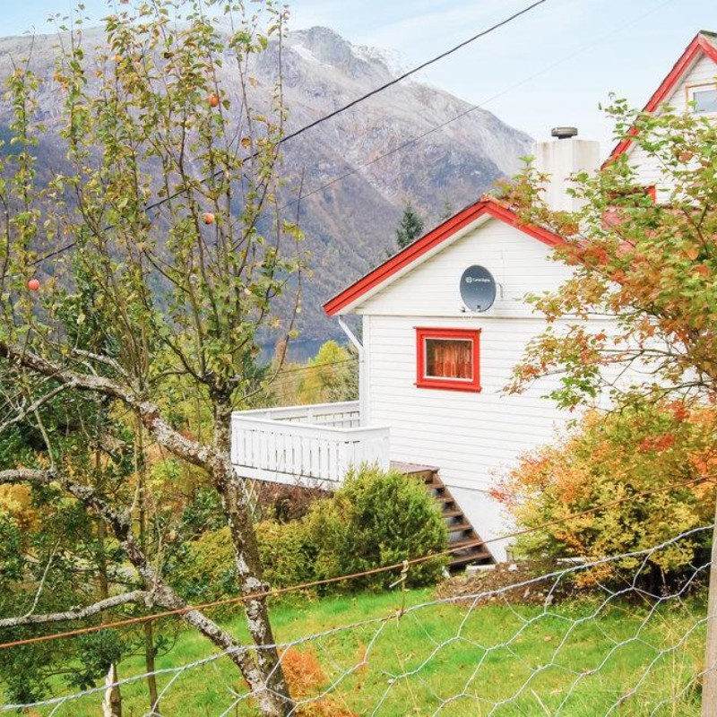 Sommerhus - 8 personer -  - Dalaveien - 5498 - Matre