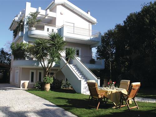 Holiday Home/Apartment - 8 persons -  - Pounente Str - Kamares Peloponnese - 25009 - Kamares Aigio Pel.