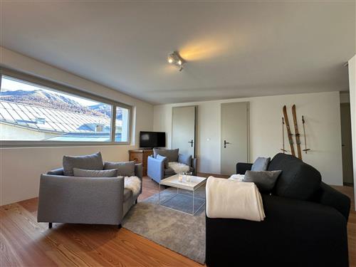 Holiday apartment - 6 persons -  - Chauntaluf - 7524 - Zuoz