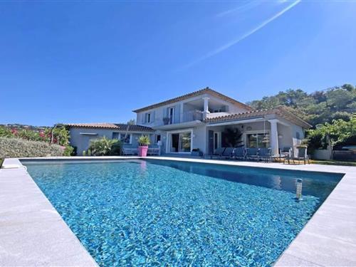 Holiday apartment - 10 persons -  - 83120 - Ste Maxime